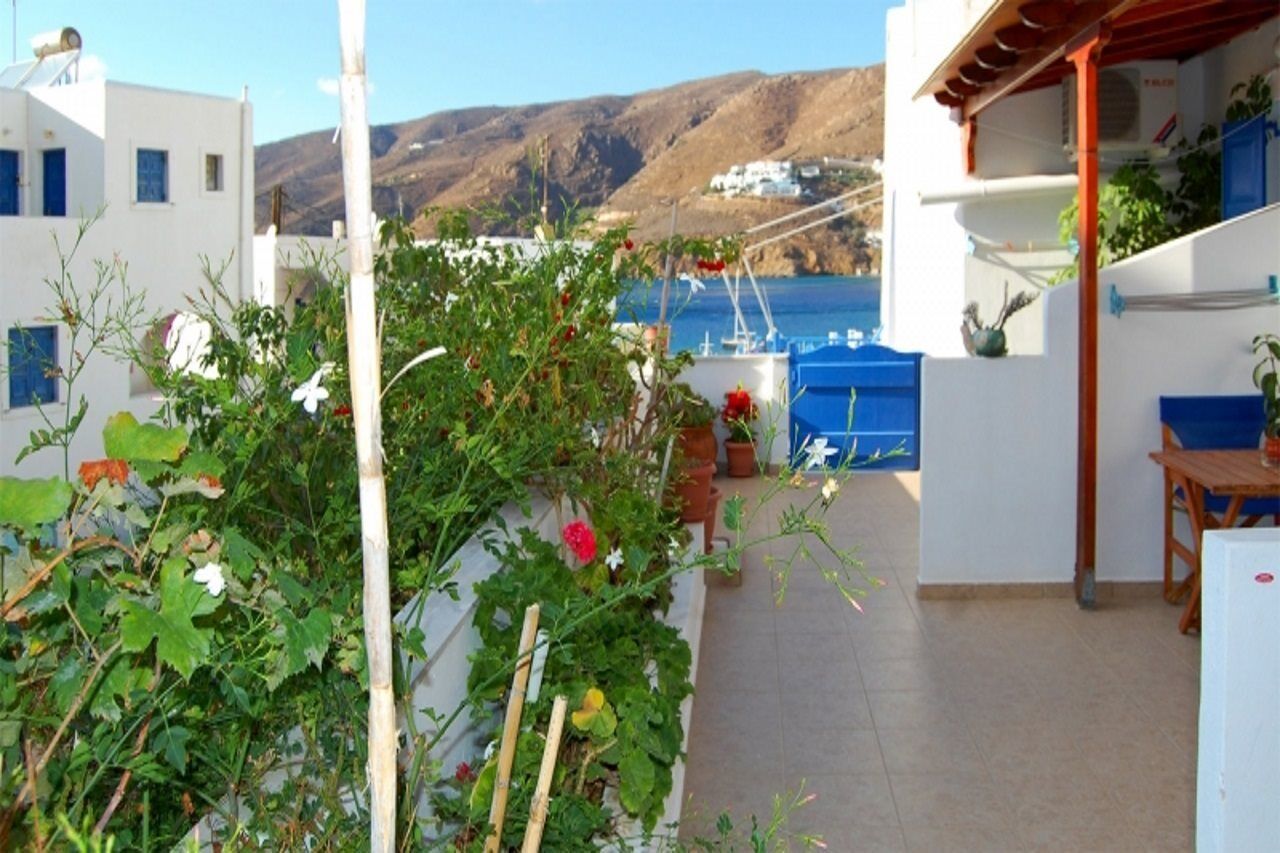 Aegeon Pension Aegiali Exterior photo